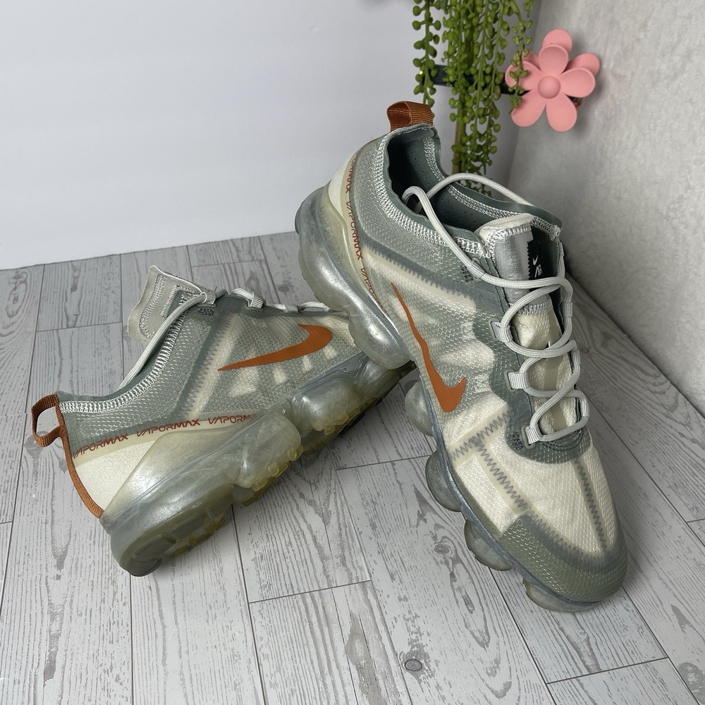 Nike Air VaporMax 2019 Grey Lichen Dark Russet Olive Size 10.5 Men's Sneakers